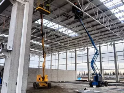 Montaż obudowy ścian hali sortowni - 5